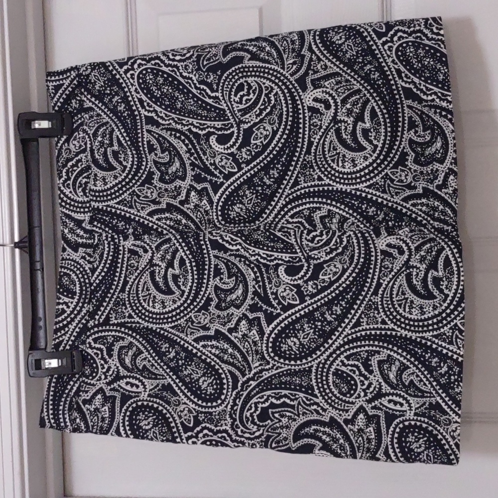Karen Scott Petites Paisley Skirt Size 10P - Picture 3 of 5